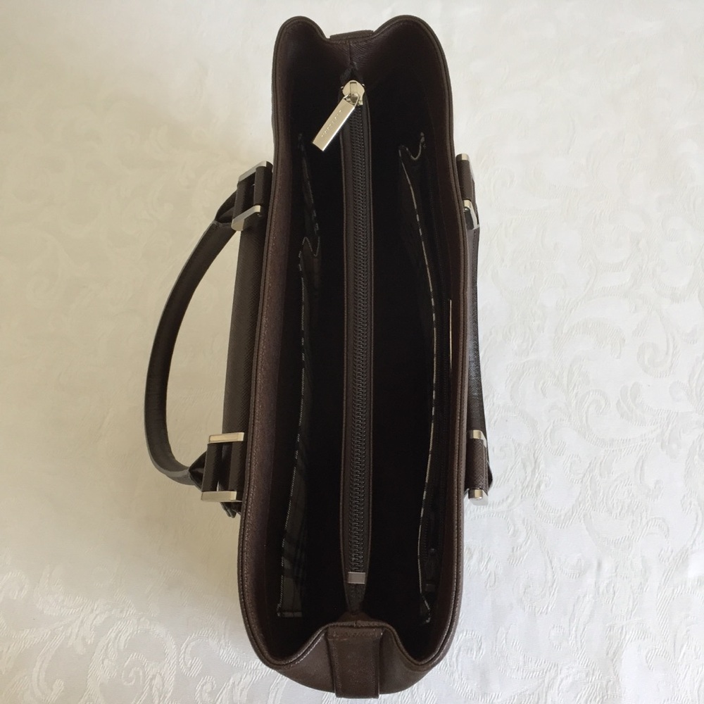 Burberry front pocket brown Saffiano leather bag - Picture 8 of 10